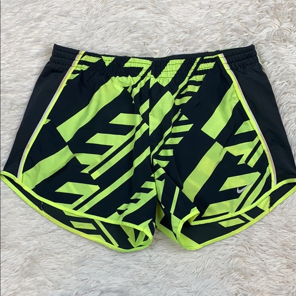 Nike Pants - Nike Tempo Shorts